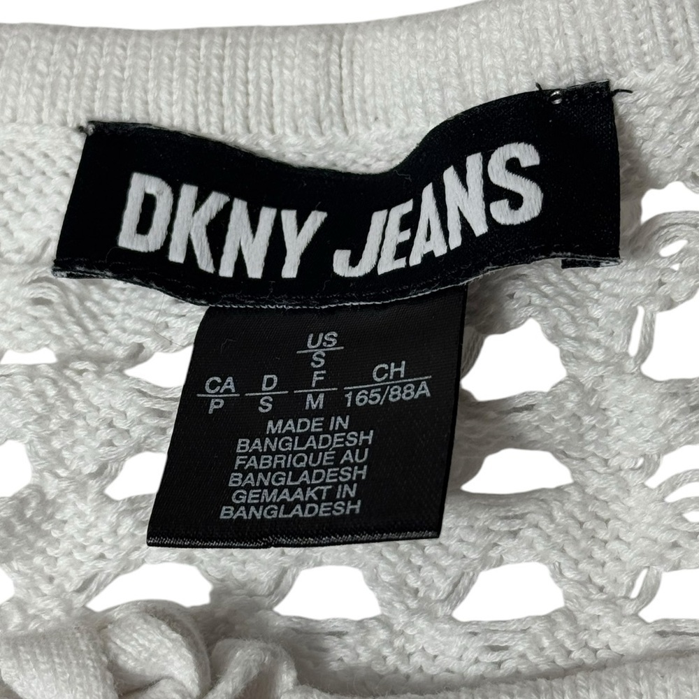 DKNY JEANS Women’s Size Small White Knit Sweater pull over - Picture 9 of 10